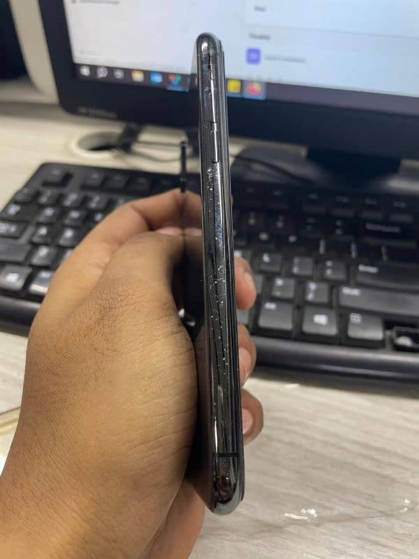 IPhone X Pta Approved 64GB 8