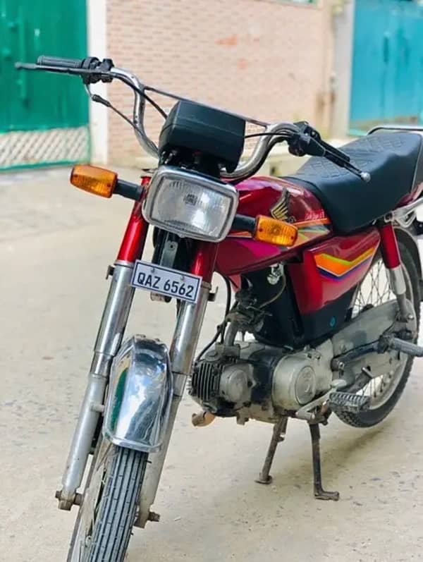 HONDA 70 12 Model 1