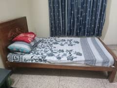 single bed with mattress 0