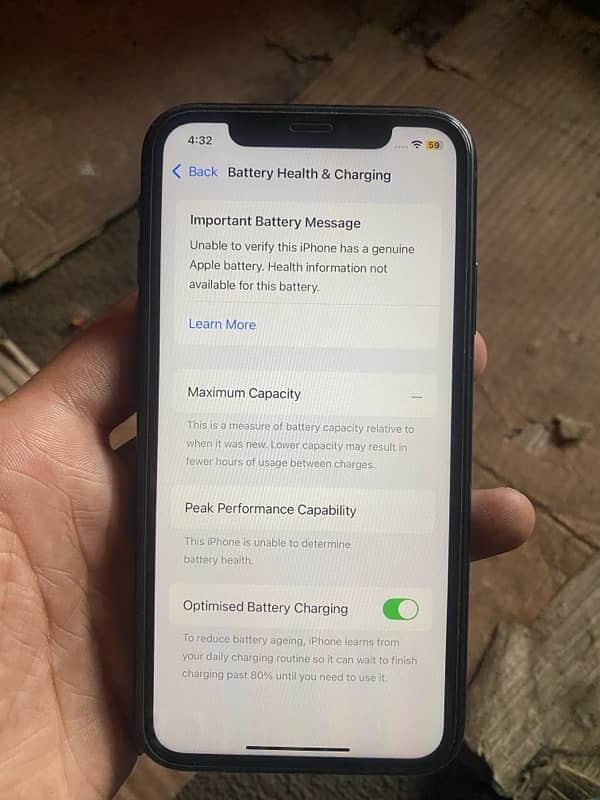 iphone Xr factory unlock 128gb 7