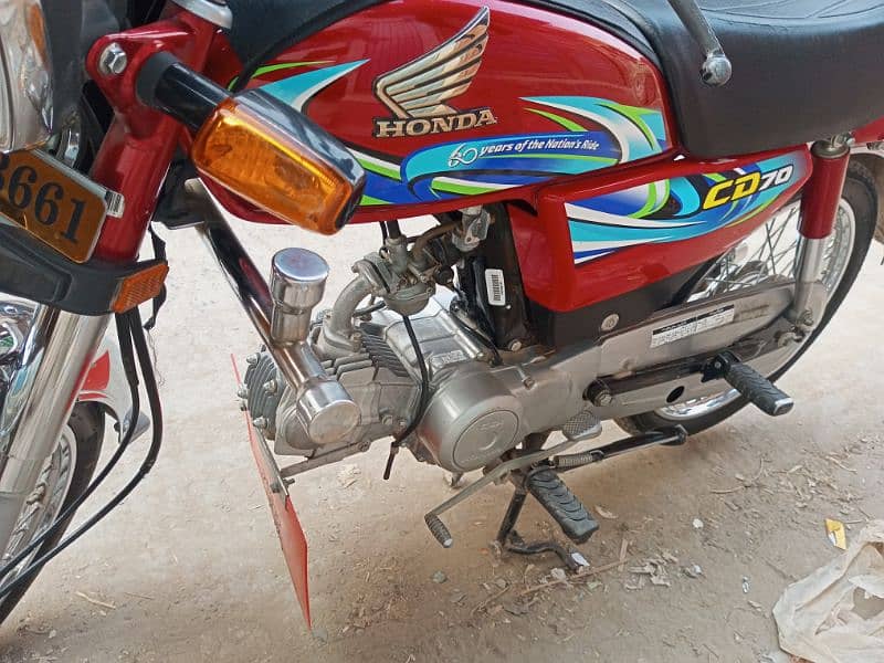 Honda CD 70 2024 (0304 0543282) 5