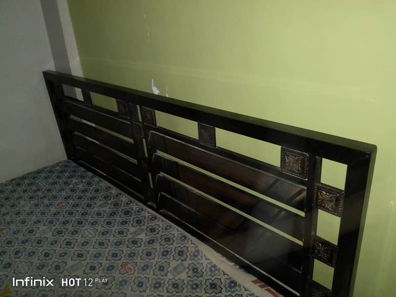 Iron bed full king size with mattress 2