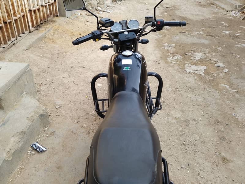 Suzuki GS150 2020 5