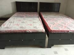 beds wth matress