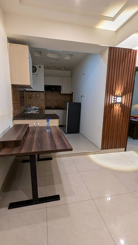 E-11 ONE BED APARTMENT AVAILABLE FOR RENT ON DAILY/WEEKLY BASIC 2