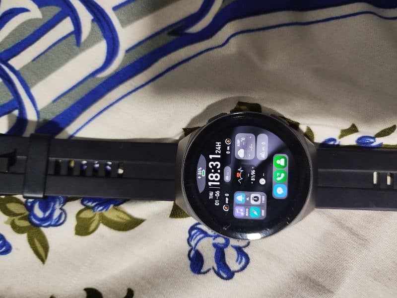 smart watch huwaeii gt2e 2