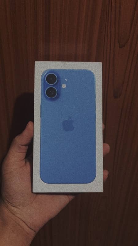 iphone 16 blue colour 1