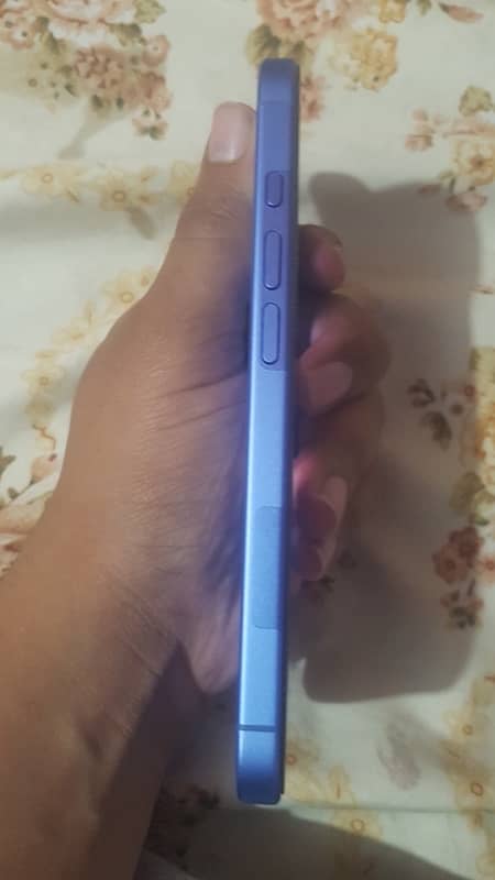 iphone 16 blue colour 4