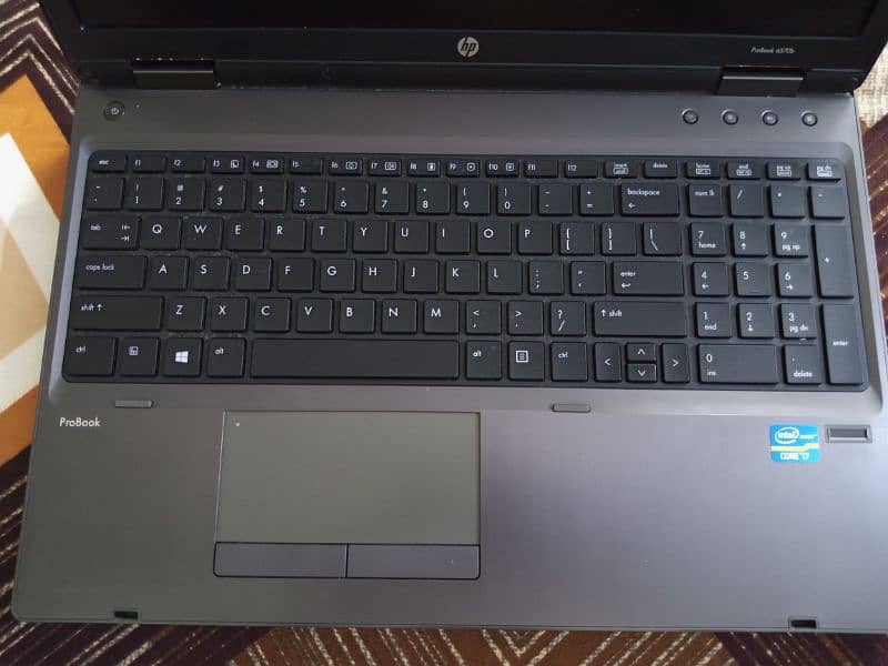 Hp laptop urgent sale 2