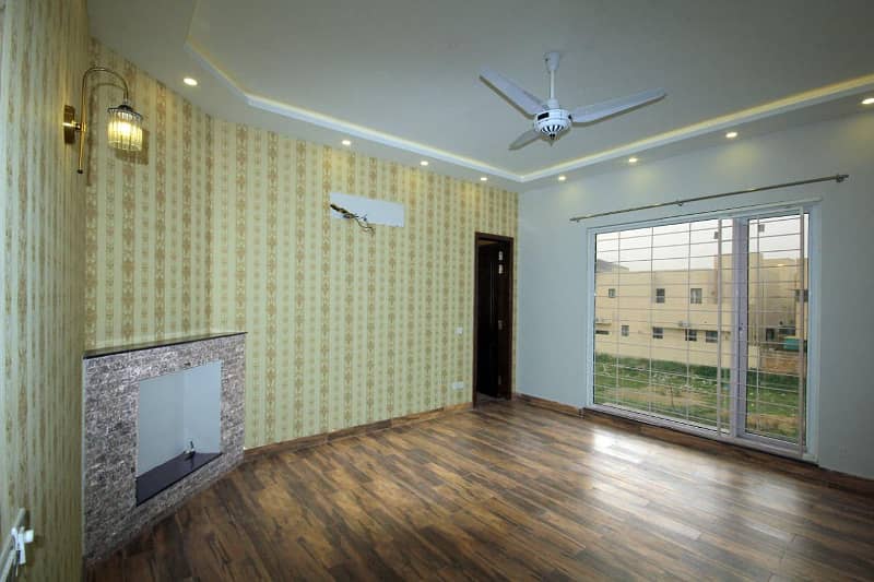 1 kanal Upper portion Is Available For Rent In DHA Phase 6 Lahore At Super Hot Location. 0