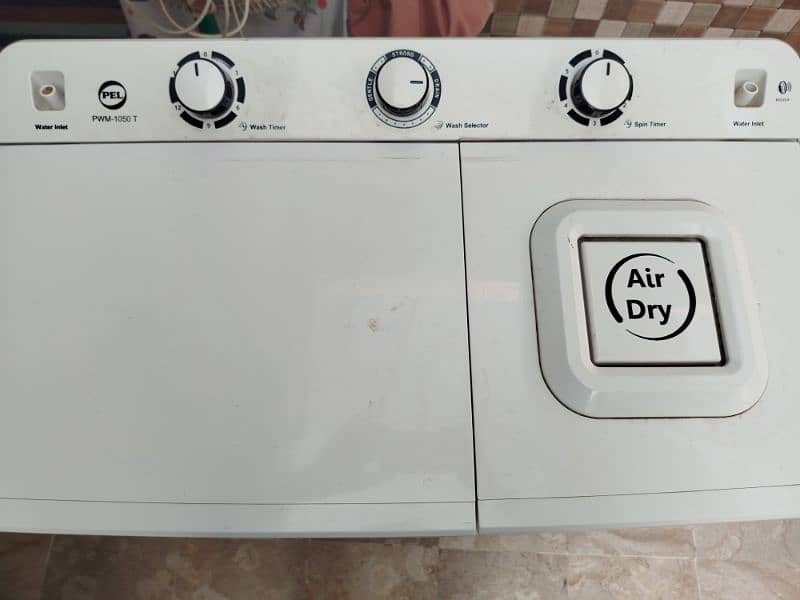 PEL semi automatic washing machine 1050. T 0