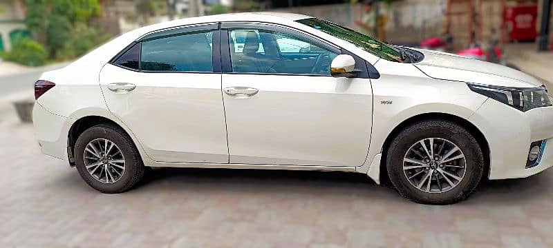 Toyota Corolla GLI 2016/2017 Automatic 3