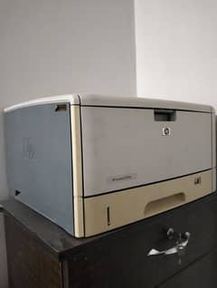 HP LaserJet 5200tn