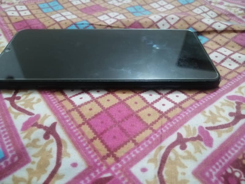 Oppo A16 black color 4/64 condition 9/10  with box 1