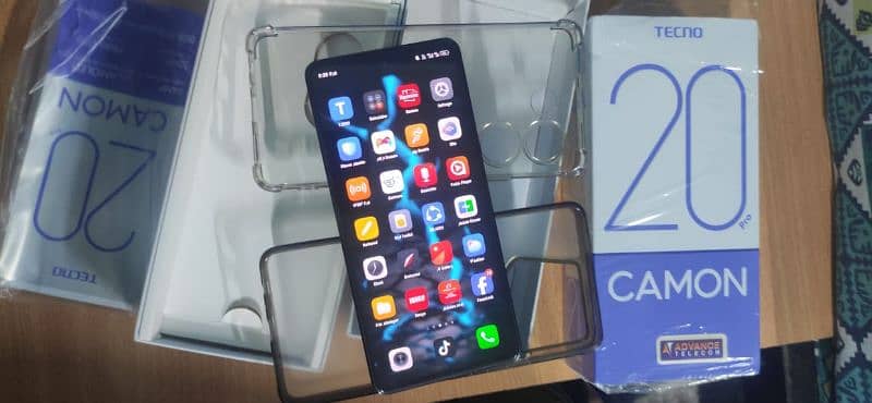 camon 20 pro 1