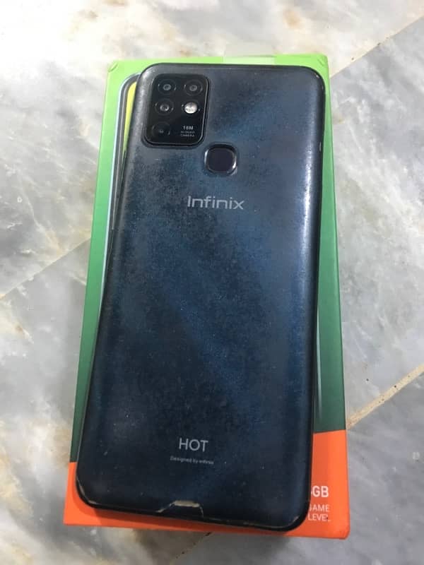 i am selling infinix hot 10 0