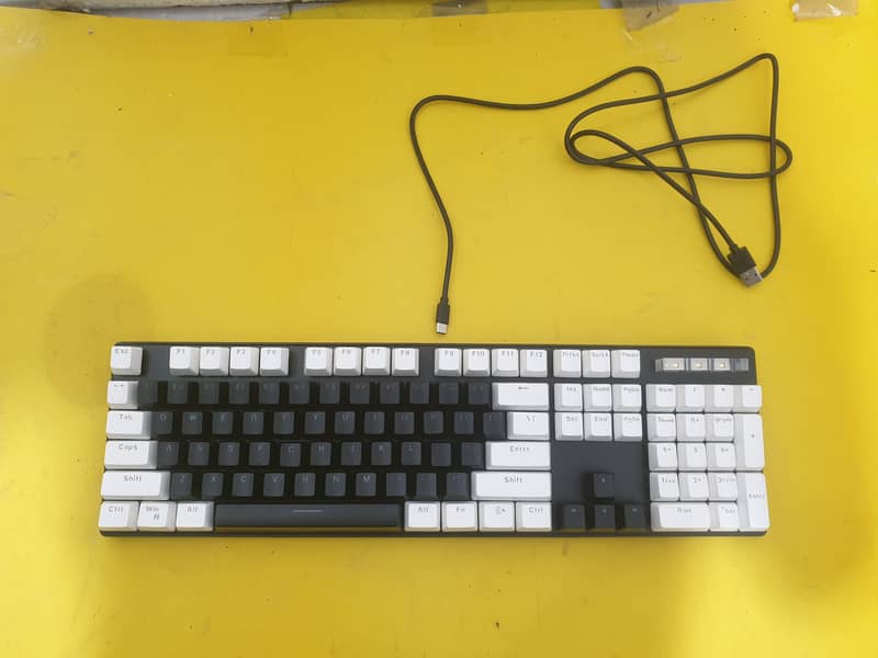 OCG Mechanical RGB Blue Switch Black and White Combo Design Keyboard 9