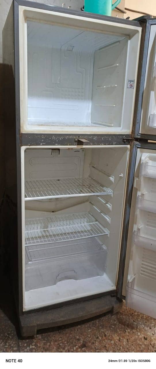 Dawlance Refrigerator For Sale 1