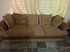 7 seater sofa set in good condition