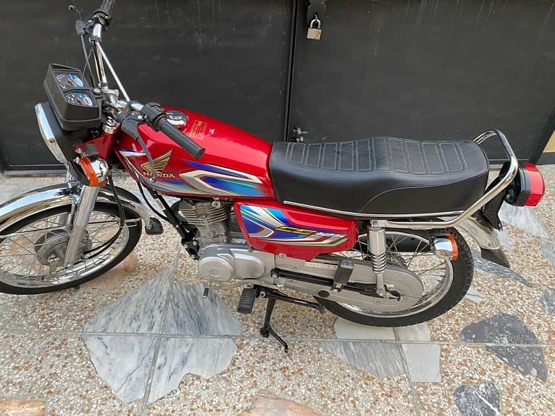 Honda CG125 2022 3