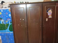 Complete Bedroom set with children Almari