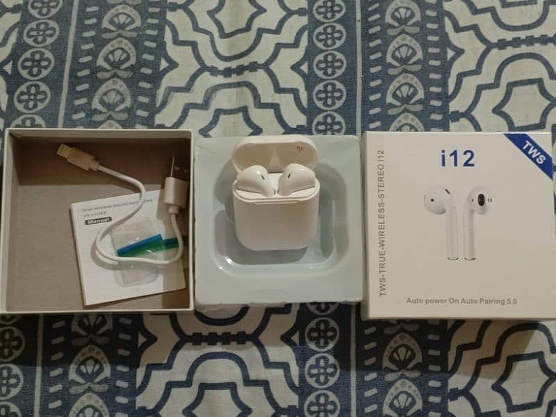 Airpods i-12 just Like New 2