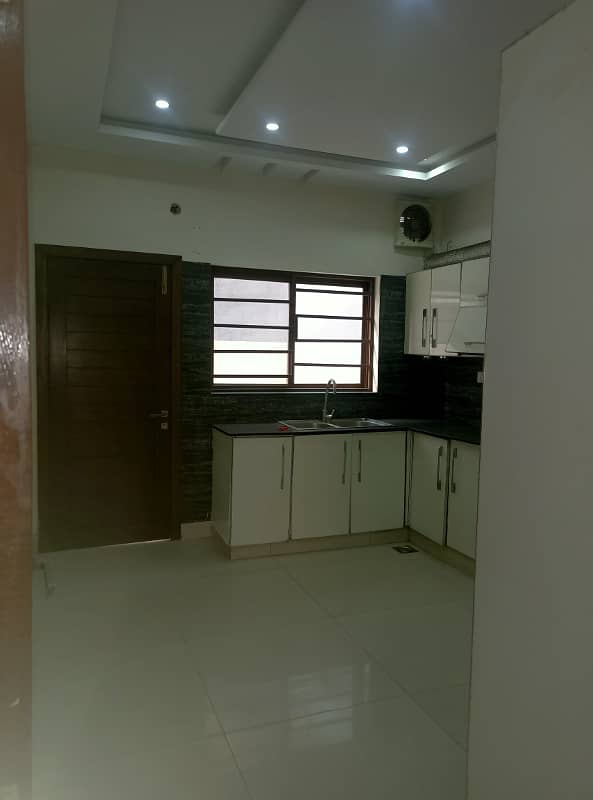 1 Kanal House Use Available For Sale 13