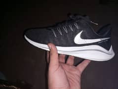 Nike zoom vomero 14 original shoes size UK 7.5 number euro 42