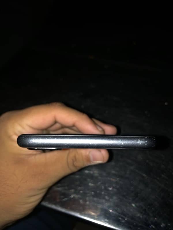 iPhone 8 Plus 6