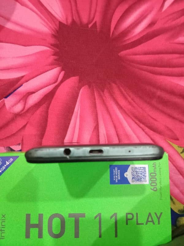 infinix Hot 11 play 4GB Ram 64 GB Rom 2