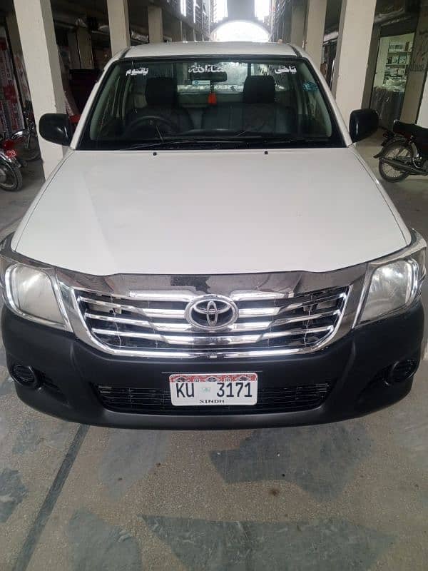 Toyota Hilux 2015 0