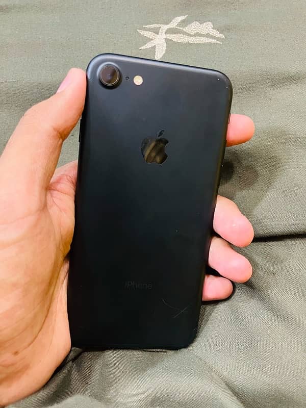 iphone 7 32 gb 0