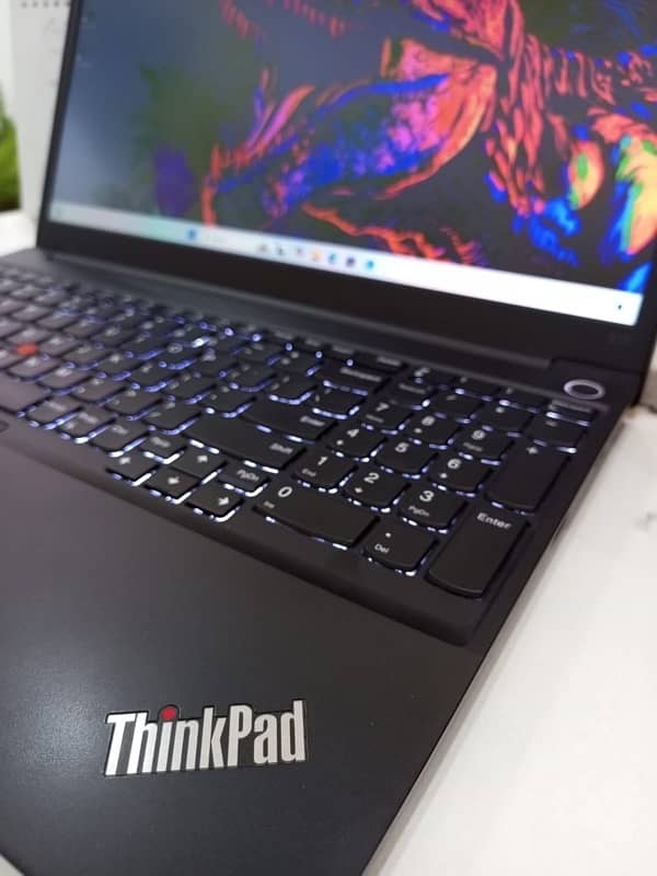 like New Lenovo thinkPad E15 | 11th Gen | 16/512GB SSD | IRIS Graphics 4