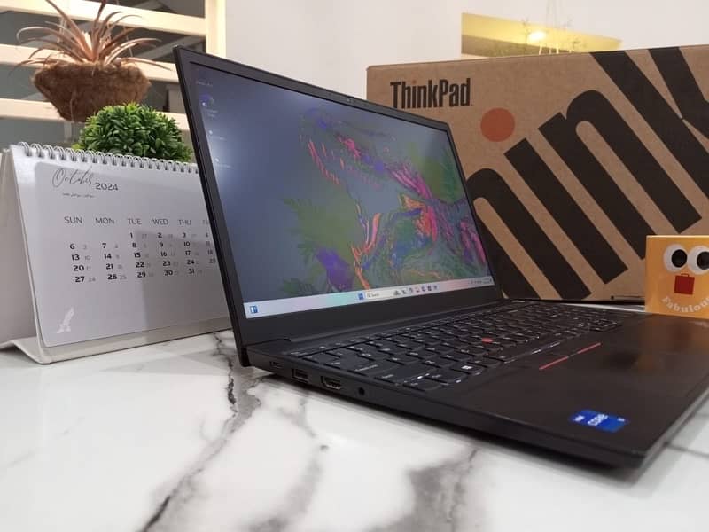 like New Lenovo thinkPad E15 | 11th Gen | 16/512GB SSD | IRIS Graphics 8