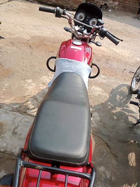 bilkul new bike ha no work required 4