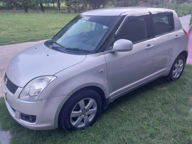 Suzuki Swift 2010 DLX Urgent Sale 3