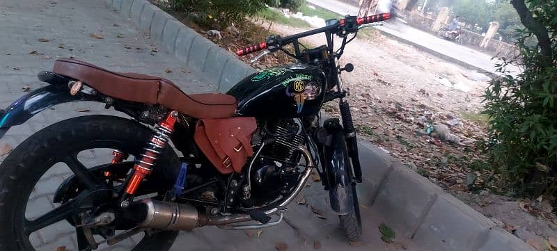 modified touring Suzuki 2