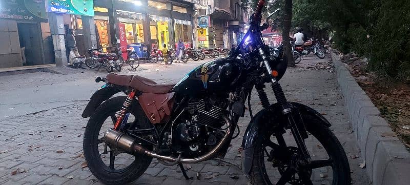 modified touring Suzuki 3