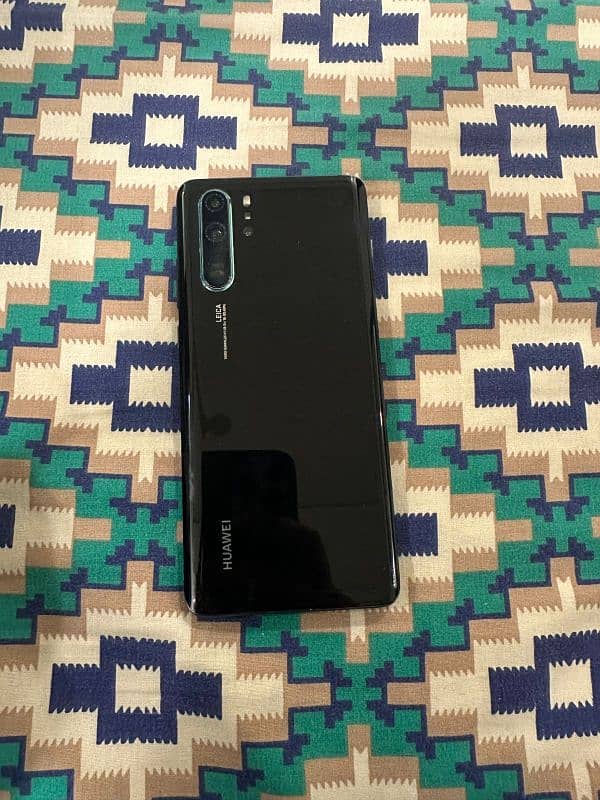 Huawei p30 pro black colour 3