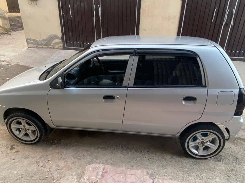 Suzuki Alto 2010 3