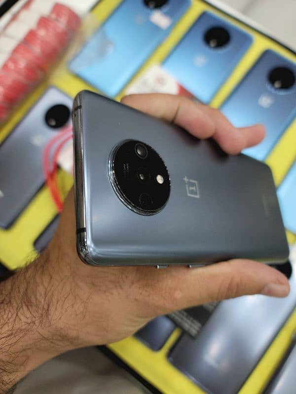 OnePlus 7t  8/128GB 10/10  PTA Approved with Original Charger 10