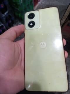 Moto e14