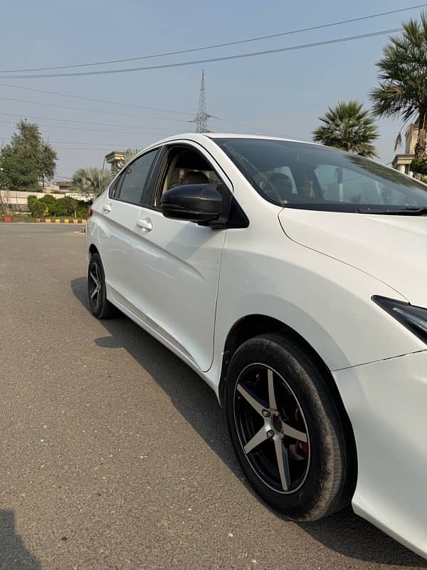 Honda City IVTEC 2021 4