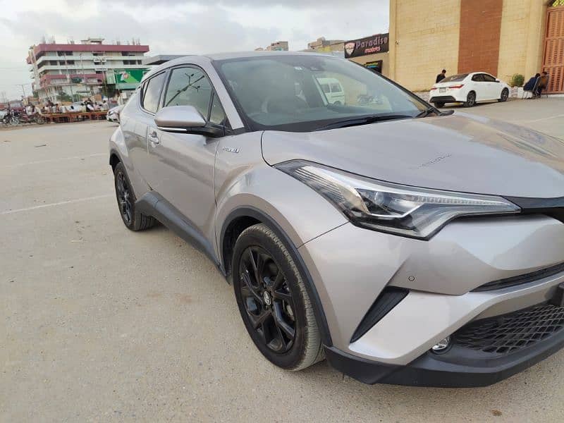 Toyota C-HR 2019 G MODE BRUNO 4