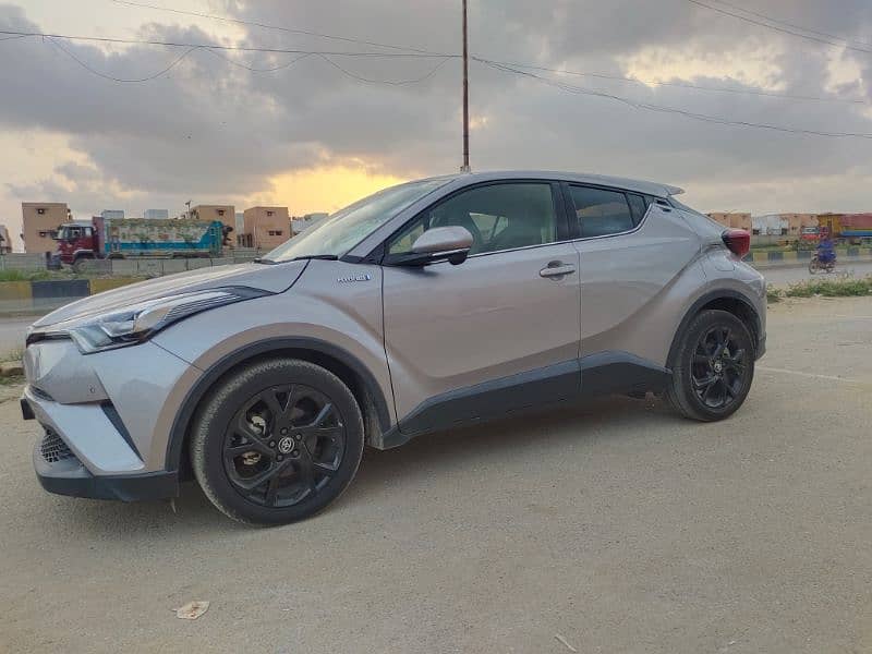 Toyota C-HR 2019 G MODE BRUNO 11