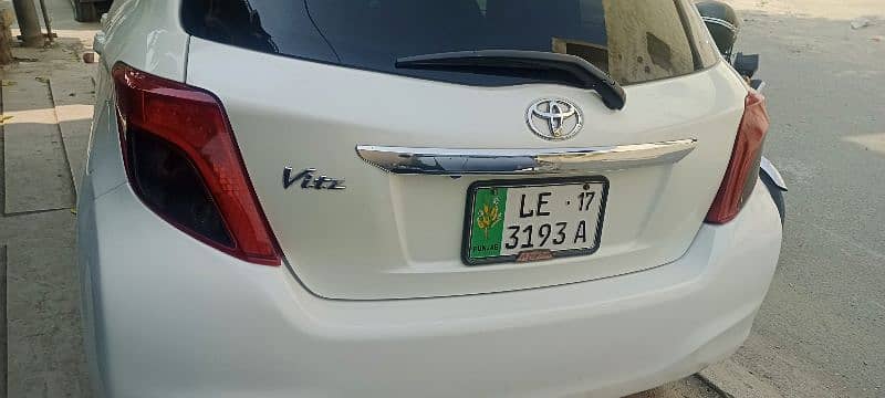 Toyota Vitz 2013 1