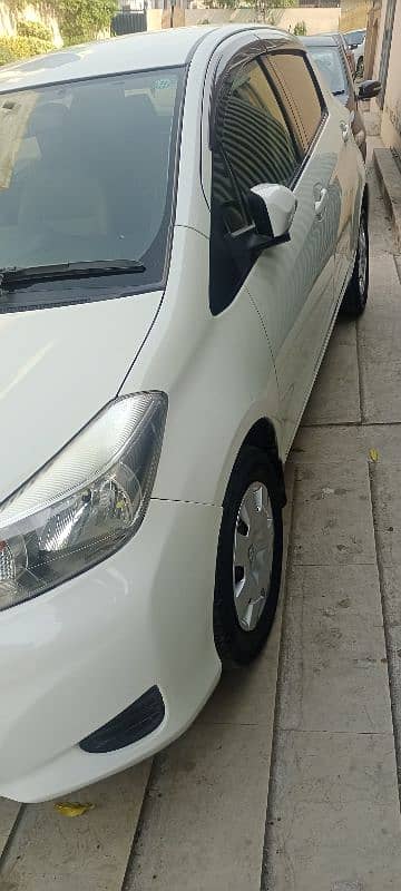 Toyota Vitz 2013 3