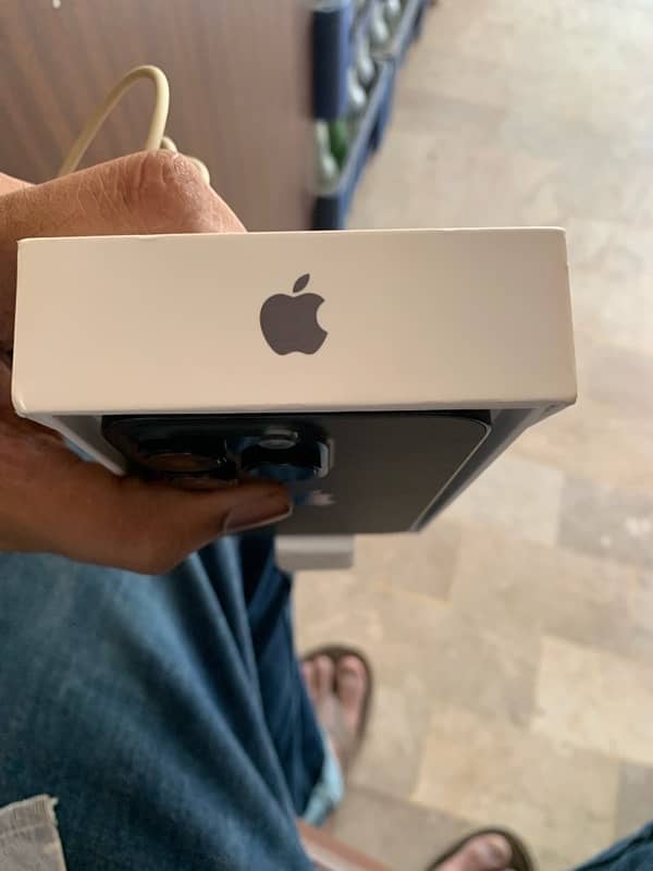 iphone 14 pro jv 128Gb Non Pta 10