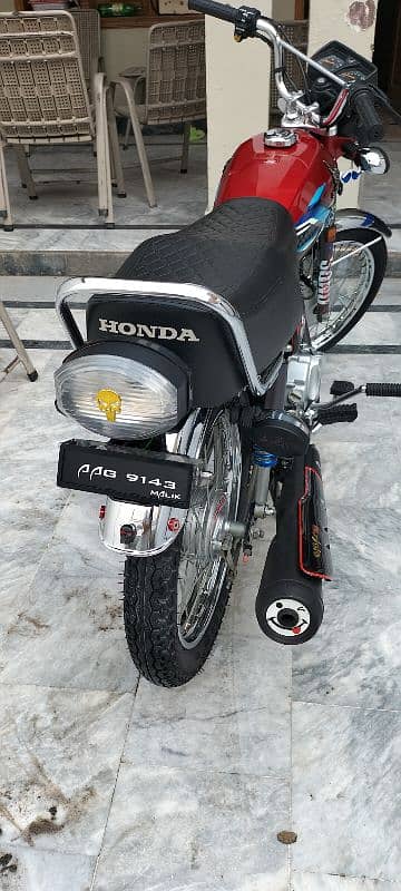 I m selling CG 125 2024 model 7