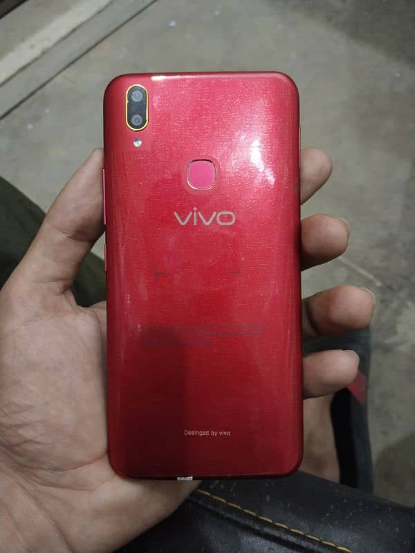 Vivo y85 4 ram 64 gb 6